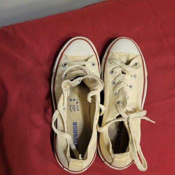 CONVERSE ALL STARS WHITE LOW TOPS - Picture 4 of 11